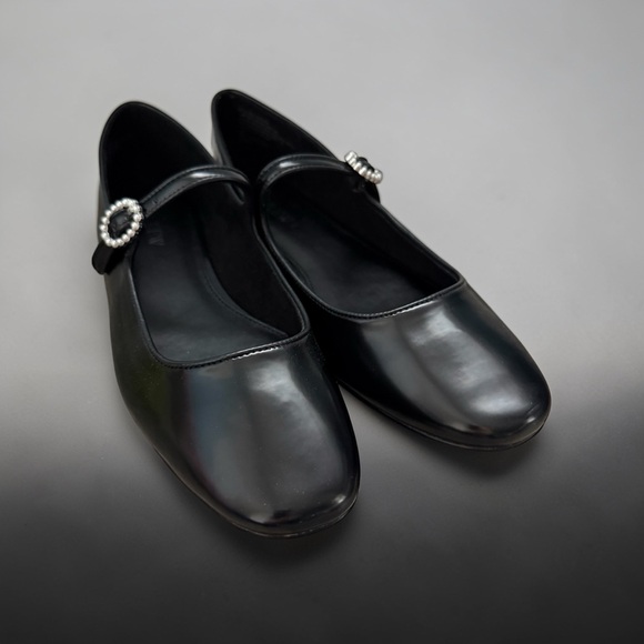 Nwot j crew Mary Jane flats - Picture 3 of 10